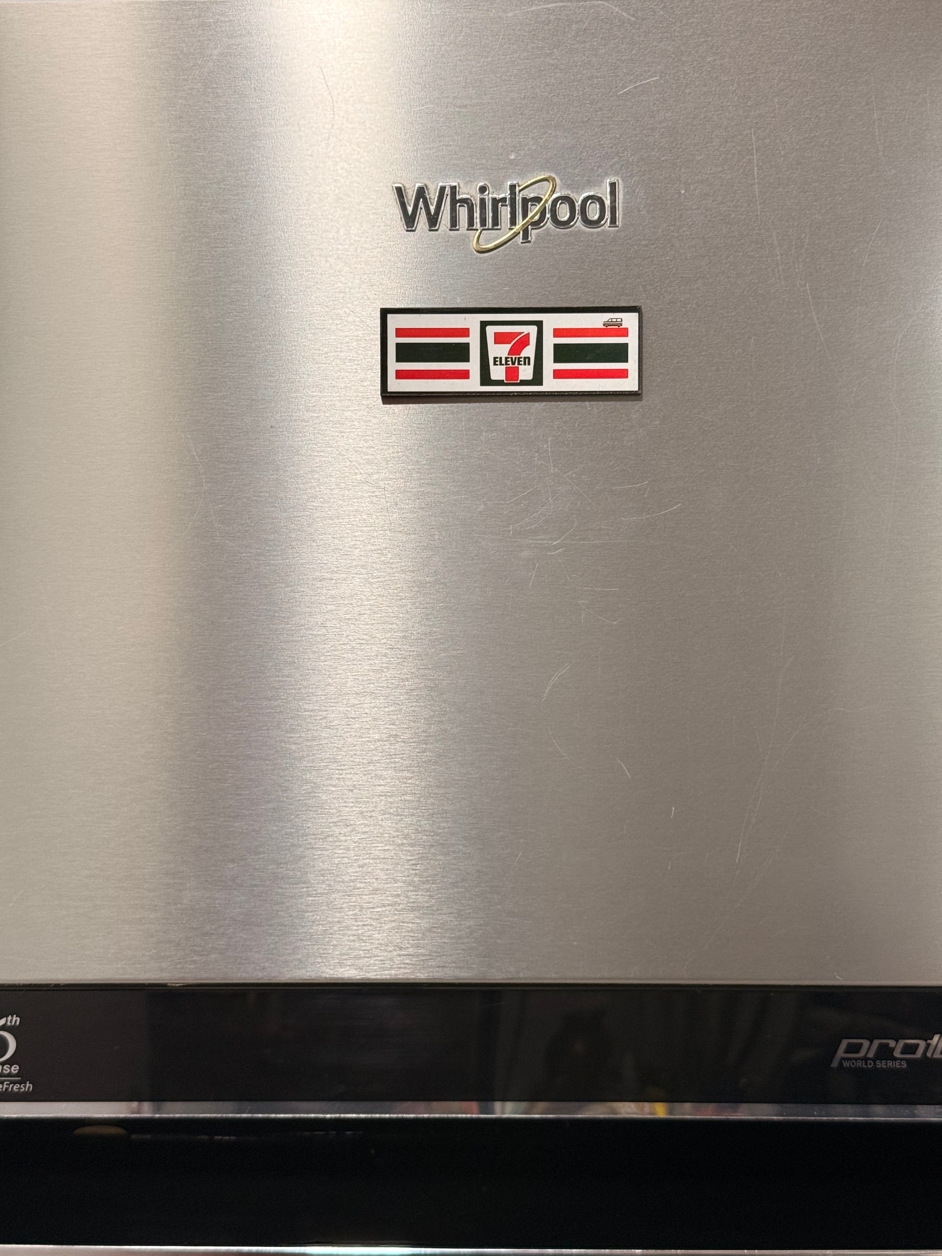 7 Eleven fridge magnet